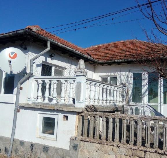 Гостевой Дом У Снежаны Provadiya ภายนอก รูปภาพ